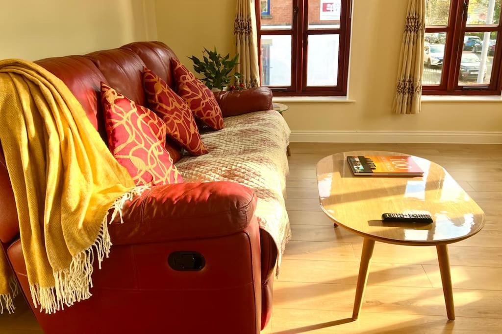 Flat In Manchester, Ardwick, Manchester